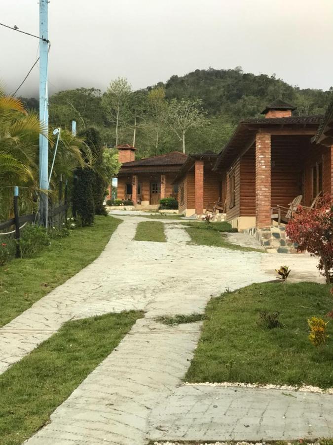 Villas Las Neblinas Constanza Exterior foto